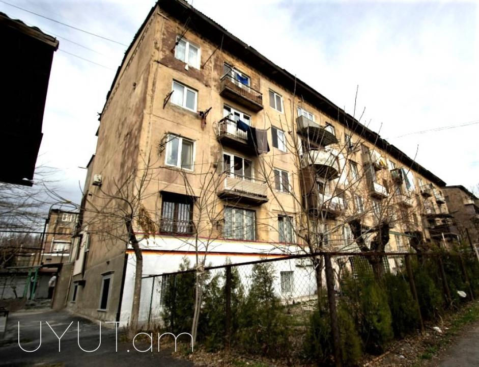 Տրվում է վարձակալության բնակարանը գտնվում է զեյթունում մինաս ավետիսյան 2 փողոց 15 շենքում 