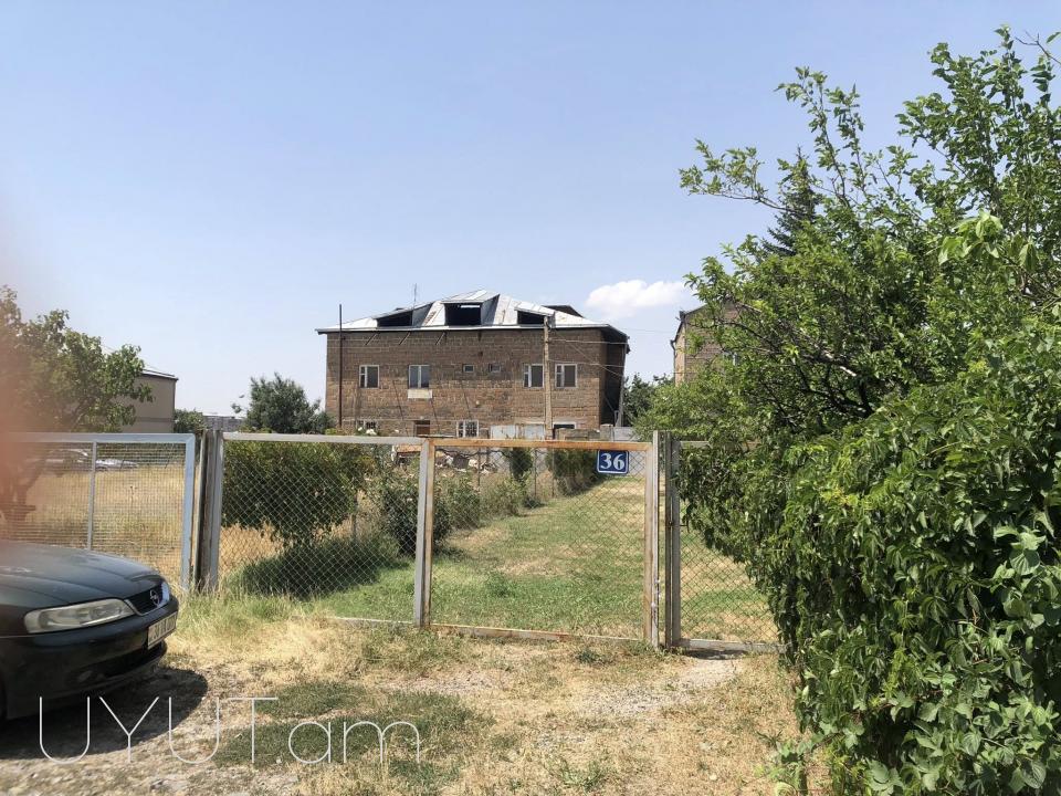ՎԱՃԱՌՎՈՒՄ Է 2 ՀԱՐԿԱՆԻ ԱՌԱՆՁՆԱՏՈՒՆ ԱԲՈՎՅԱՆՈՒՄ (ՄԱՆՍԱՐԴԻ ՀՆԱՐԱՎՈՒԹՅԱՄԲ) (7րդ միկրոշրջան) 1 թաղ ընդհանուր մակերեսը