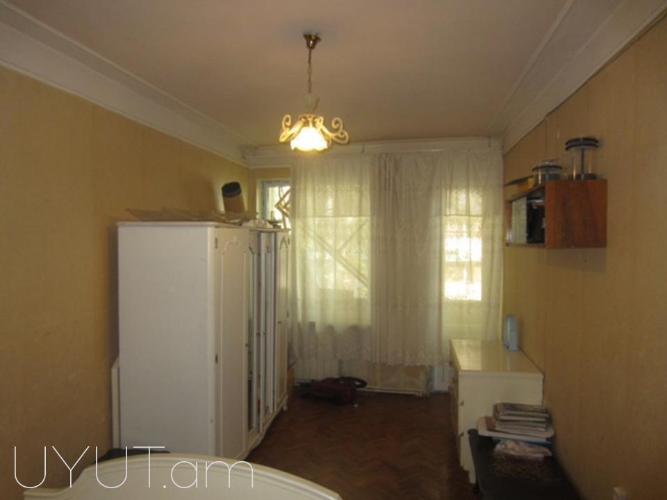 Մամիկոնյանց փող 4 սենյակ կոդ 4006 