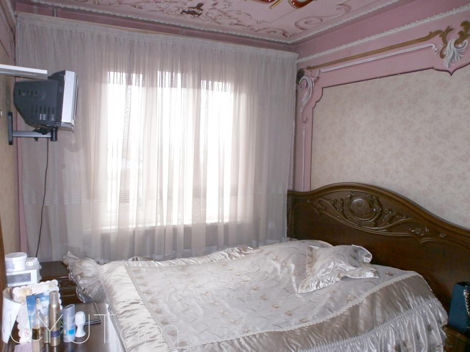 Ֆրունզեի փողոց (Գ Նժդեհ) 4 սենյակ կոդ 4035