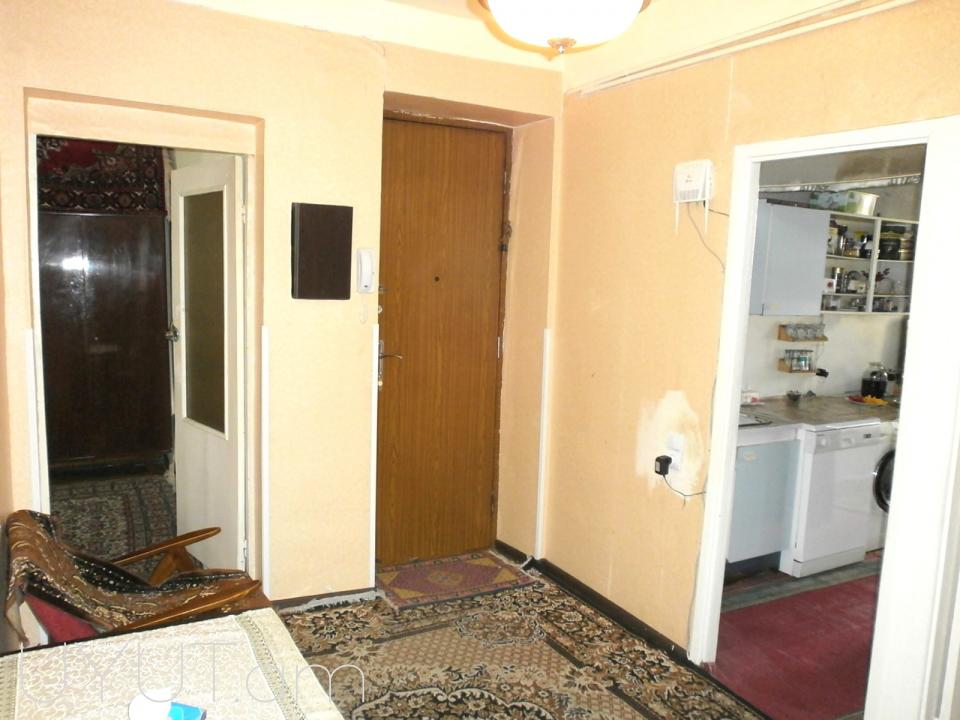 Նոր-Նորքի 5-րդ զանգված (Եկեղեցու հարևանությամբ) 4 սենյակ կոդ 4037