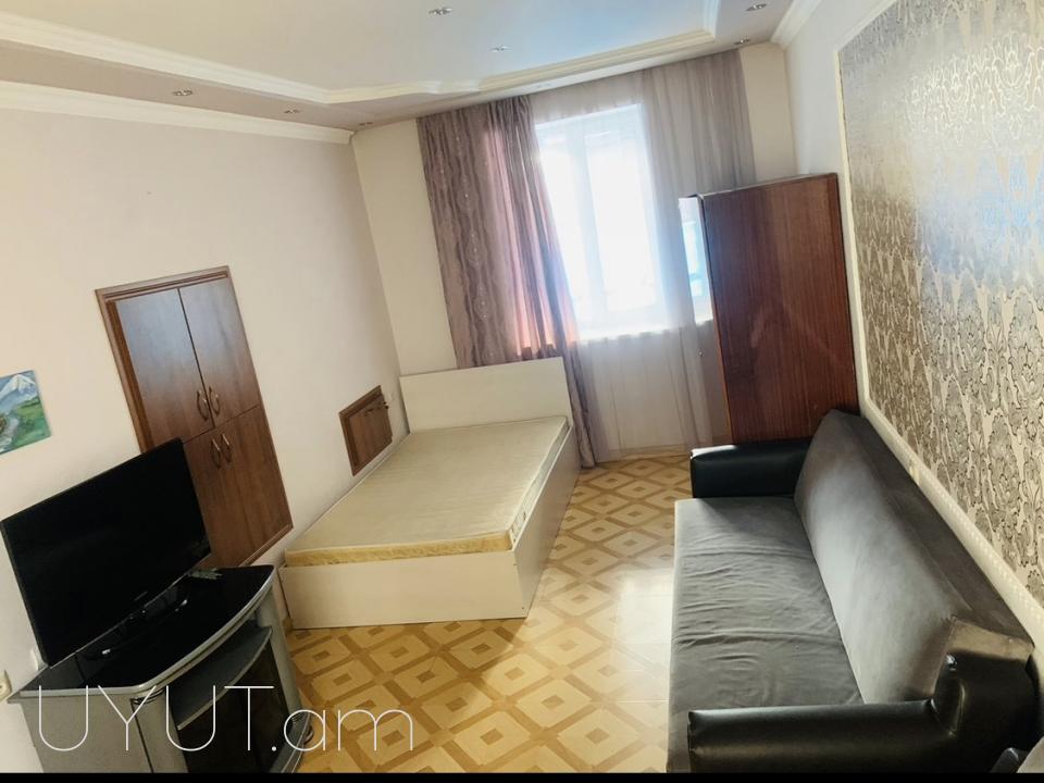 Տրվում է վարձով սեփական տուն 