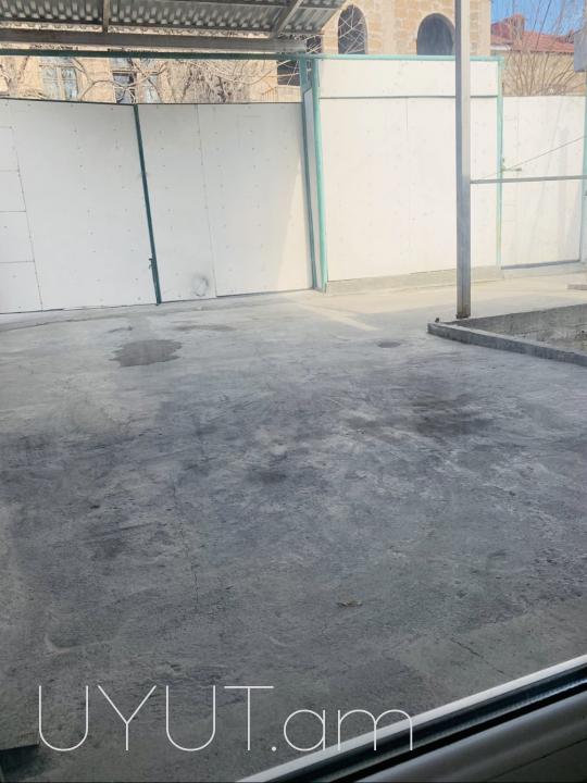 Տրվում է վարձով սեփական տուն 