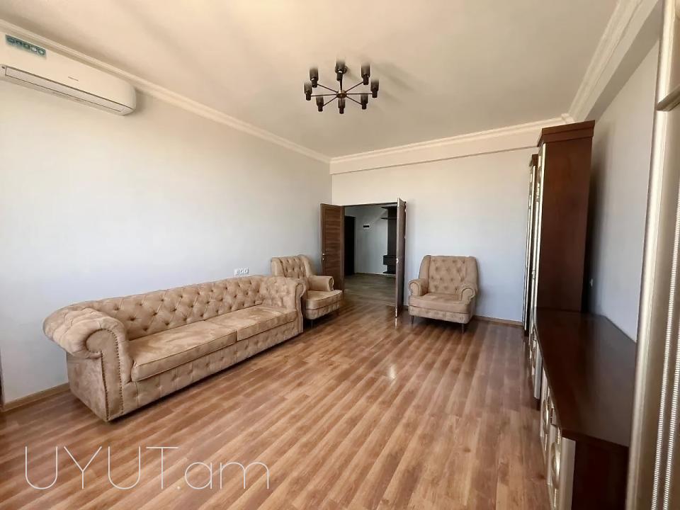 4 Սենյականոց Բնակարան Նորակառույցում Մոնթե Մելքոնյան 