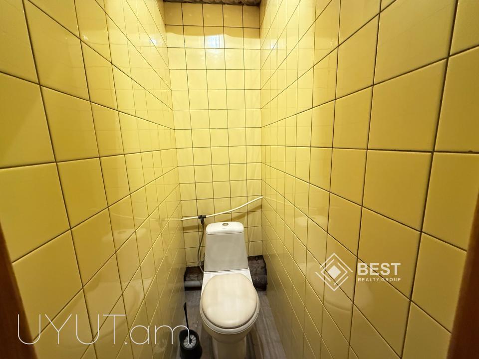 Օրբելի փողոցում վաճառվում է 3 սենյականոց բնակարան