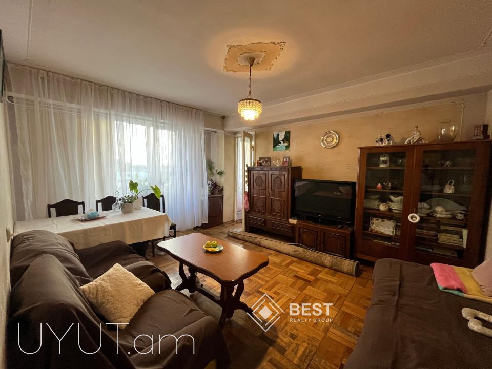Էրեբունիում Սասունցի Դավիթ փողոցում, վաճառվում է 2 սենյականոց բնակարան