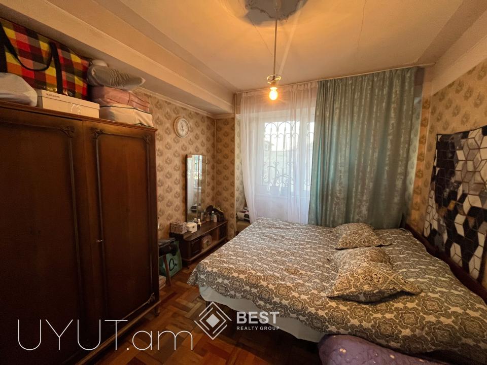 Էրեբունիում Սասունցի Դավիթ փողոցում, վաճառվում է 2 սենյականոց բնակարան