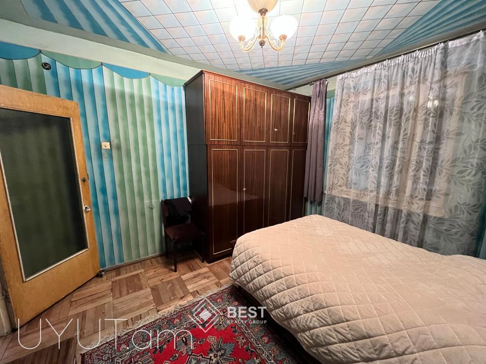 Էրեբունիում Արցախի պողոտայում, վաճառվում է 4 սենյականոց բնակարան