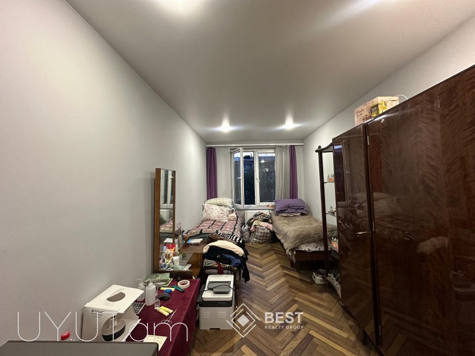 Զեյթունում, Ուլնեցու փողոցում, վաճառվում է լիարժեք 3 սենյականոց բնակարան