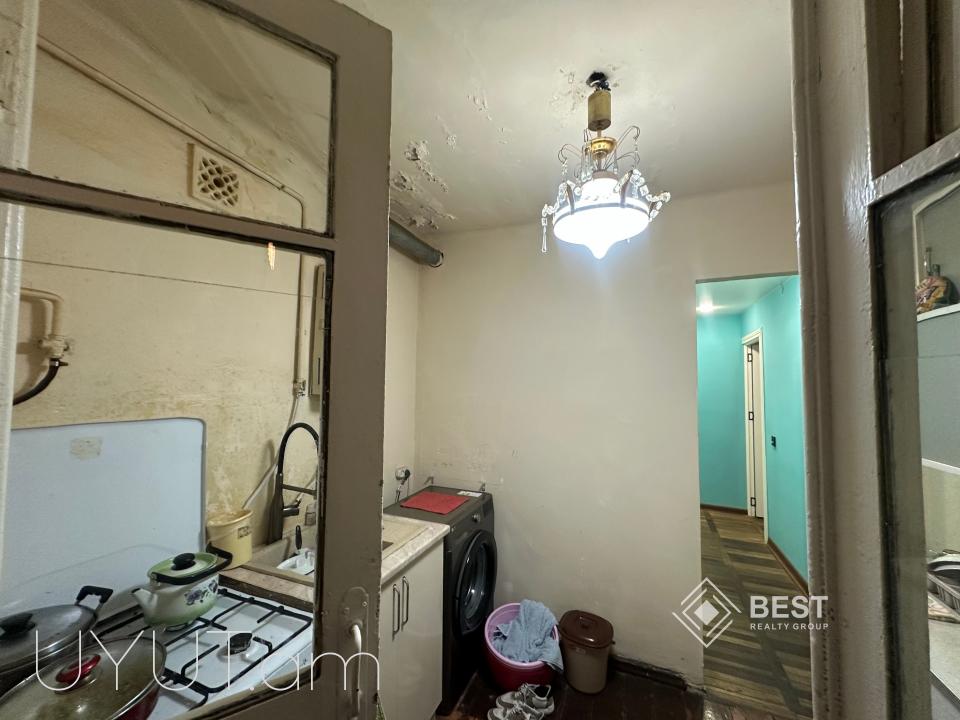 Զեյթունում, Ուլնեցու փողոցում, վաճառվում է լիարժեք 3 սենյականոց բնակարան