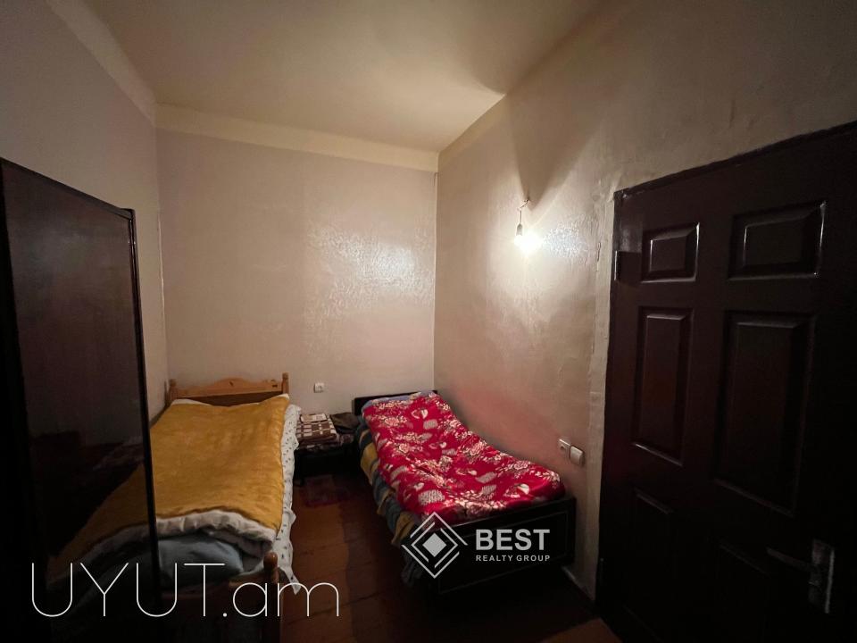Վաճառվում է 3 սենյականոց սեփական տուն Նոր Արեշում