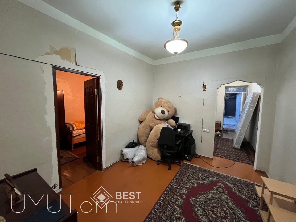 Վաճառվում է 3 սենյականոց սեփական տուն Նոր Արեշում