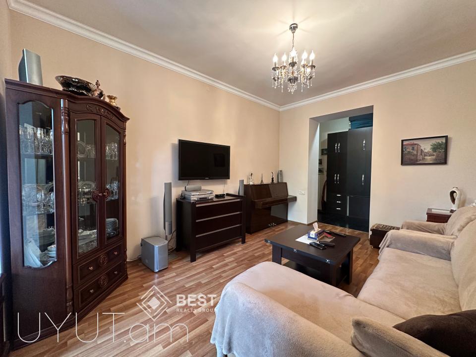 Կիևյան փողոցում, վարձով է տրվում լուսավոր և արևոտ բնակարան