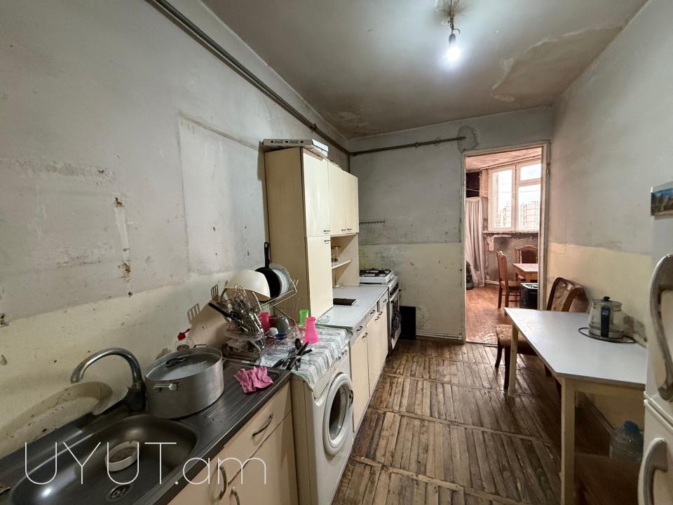  Աջափնյակում ` Նորաշեն թաղամասում, վաճառվում է 3 սենյականոց բնակարան 