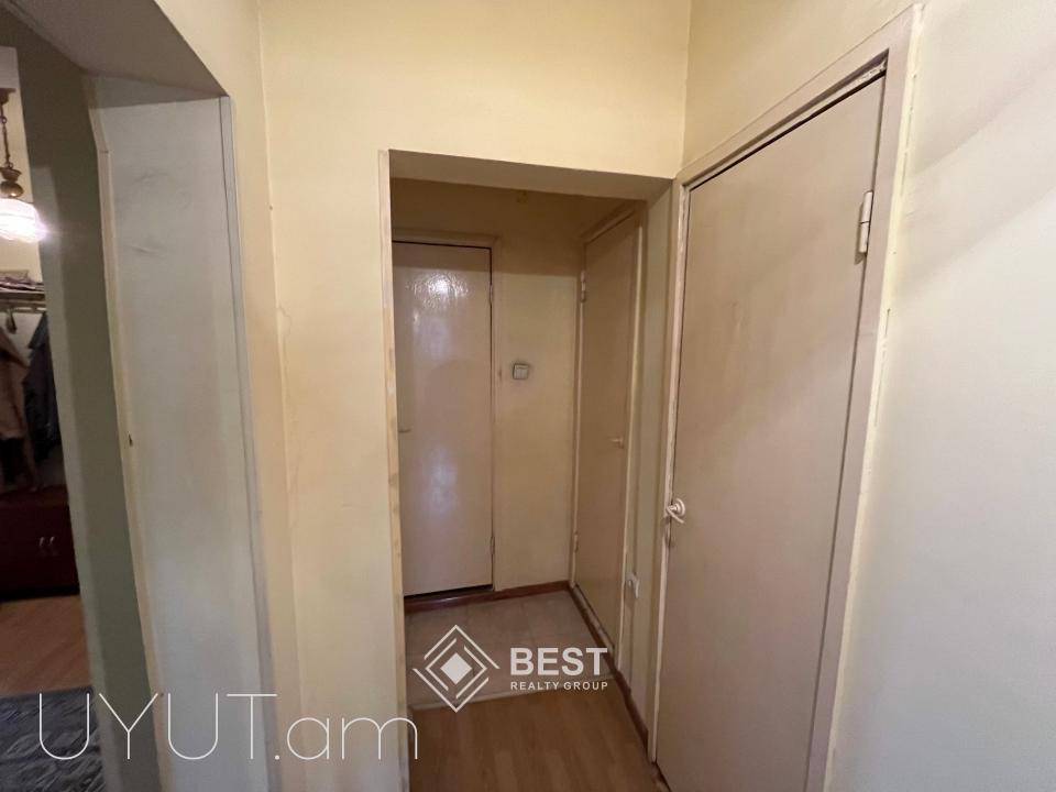 Սողոմոն Տարոնցի փողոցում` մետրոյի հարևանությամբ, վաճառվում է 4 սենյականոց բնակարան
