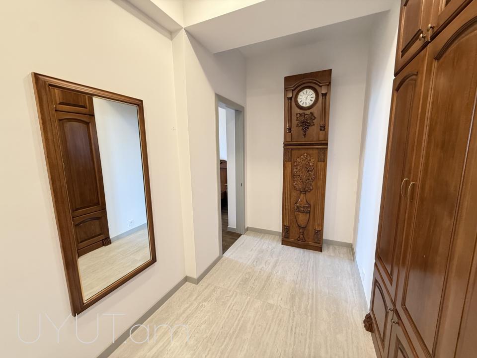 Հր. Քոչար փողոցում, նորակառույց շենքում , վաճառվում է 3 սենյականոց բնակարան
