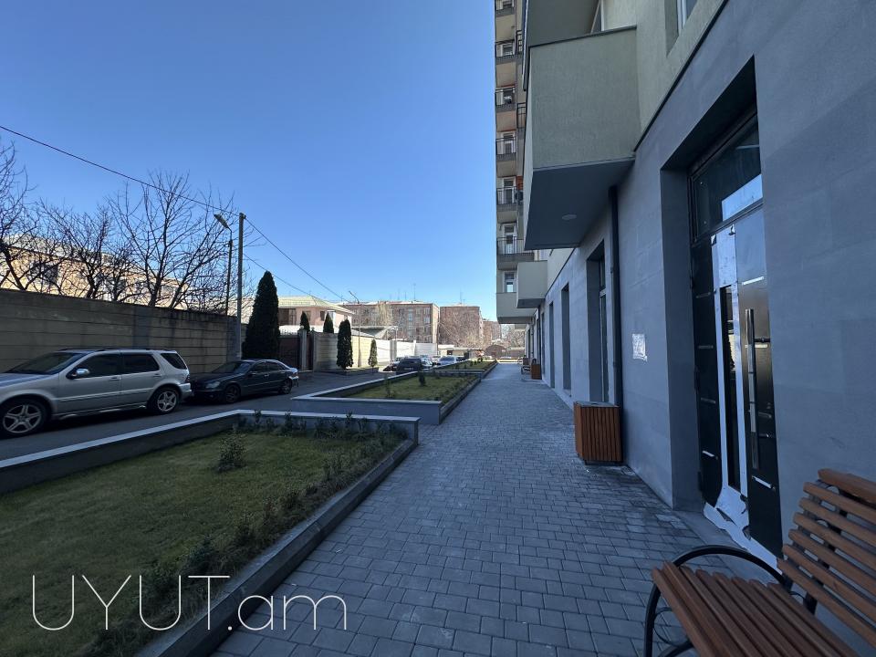 Աջափնյակում՝ Շիրազի փողոցում վաճառվում է 3 սենյականոց բնակարան