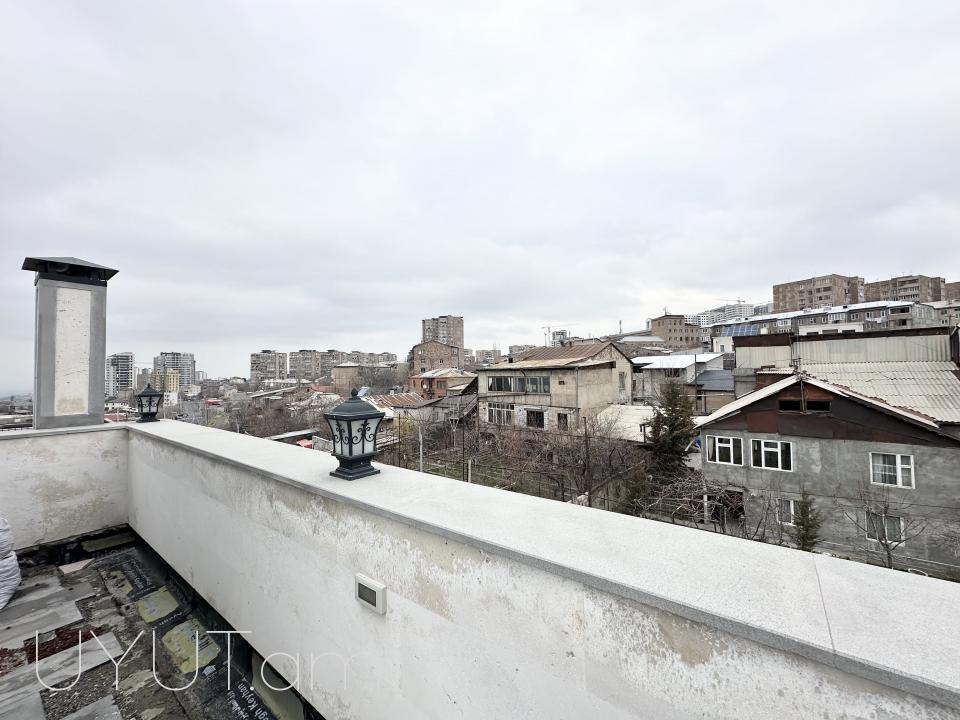 Վարձով է տրվում 2 հարկանի կոմերցիոն տարածք, Գոգոլի փողոցում