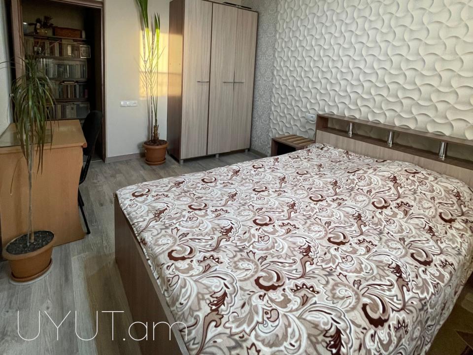 Քանաքեռում` Մկրտիչ Ստեփանյան փողոցում, վաճառվում է 4 սենյականոց բնակարան 