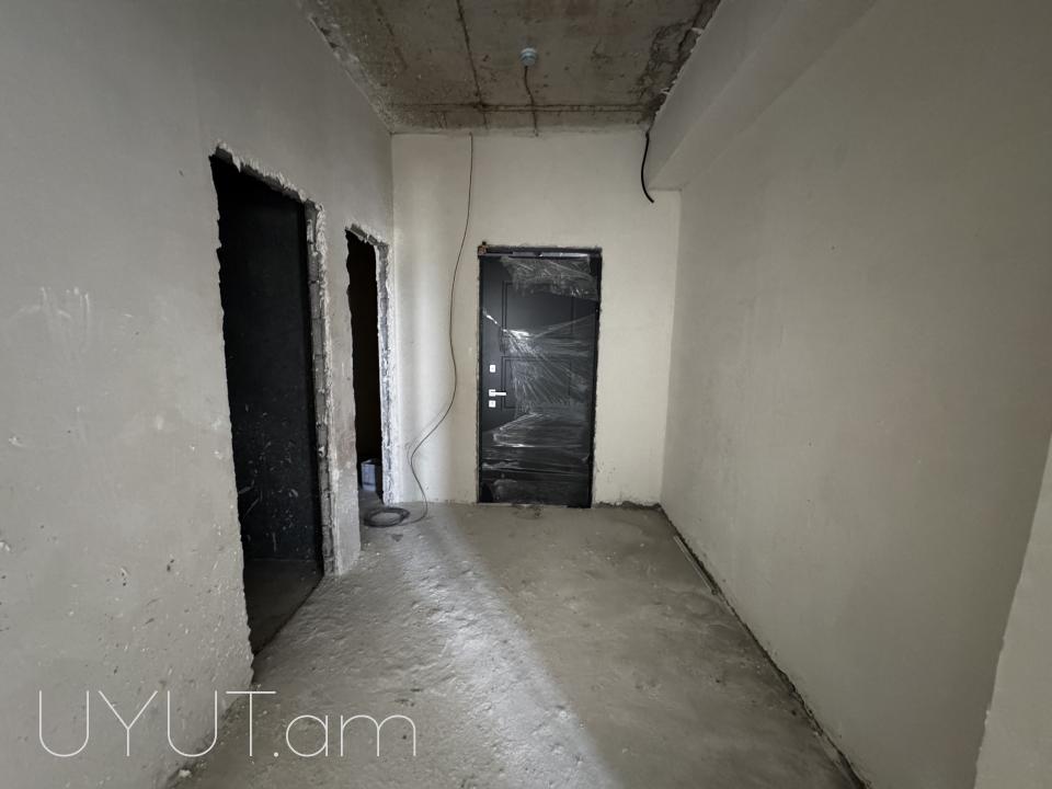 Վաճառվում է 3 սենյականոց բնակարան  Առնո Բաբաջանյան փողոցում, նորակառույց շենքում