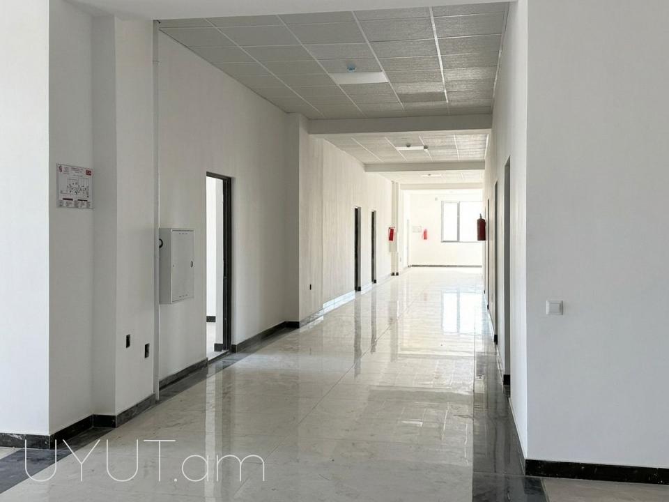Էրեբունի համայնքում վարձակալությամբ է հանձնվում նորակառույց շենքի 2-րդ և 3-րդ հարկերը ՝ միայն ամբողջությամբ