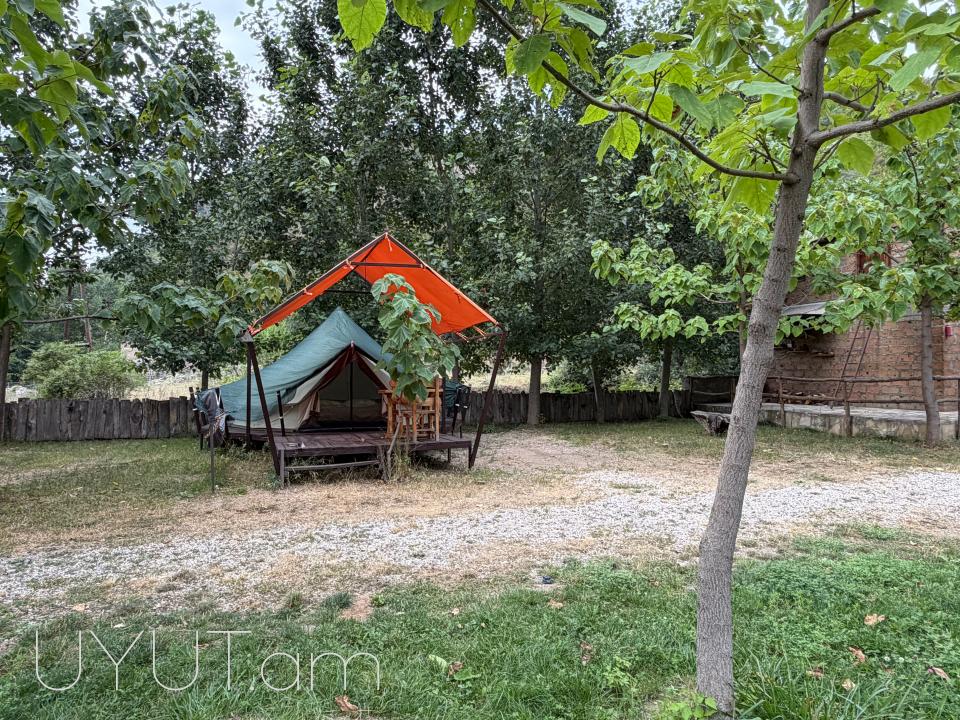 Վաճառվում է գործող բիզնես Դիլիջանում 