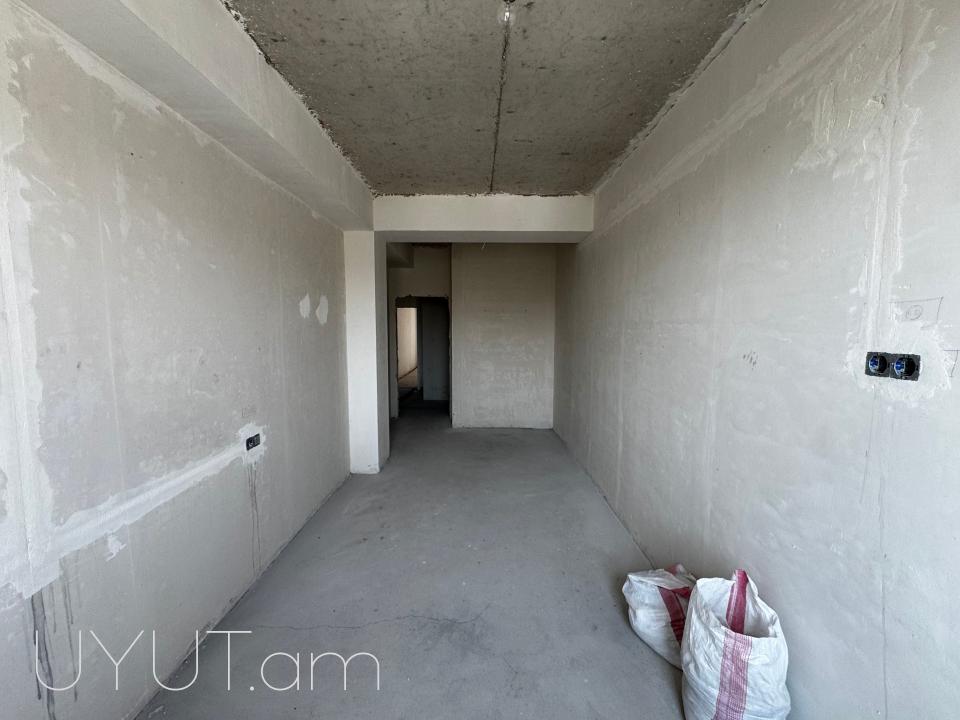 Վաճառվում է 3 սենյականոց բնակարան Առնո Բաբաջանյան փողոցում, նորակառույց շենքում