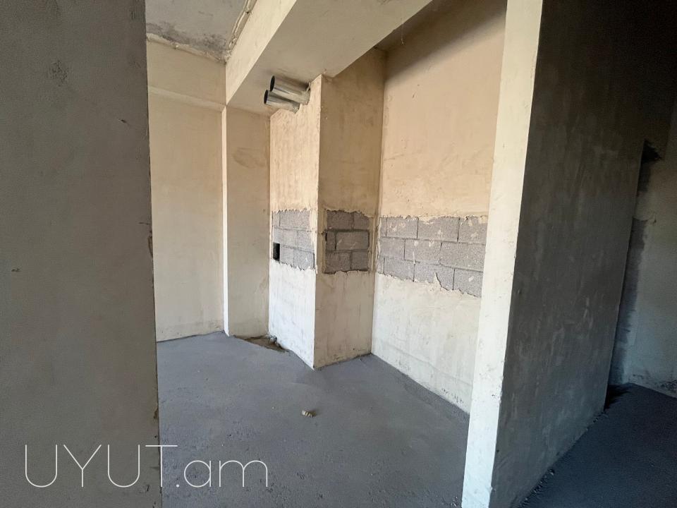 Վաճառվում է 2 սենյականոց բնակարան Նորք-Մարաշում՝ Գարեգին Հովսեփյան փողոցում