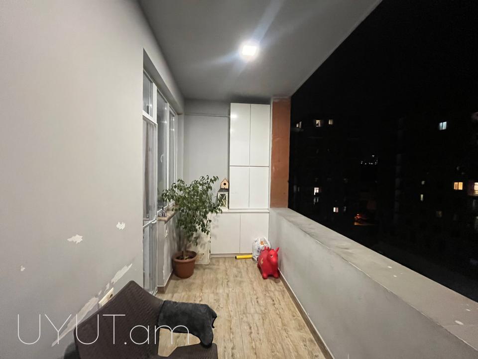 Վաճառվում է 2 սենյականոց բնակարան Նորք-Մարաշում՝ Սերո Խանզադյան փողոցում