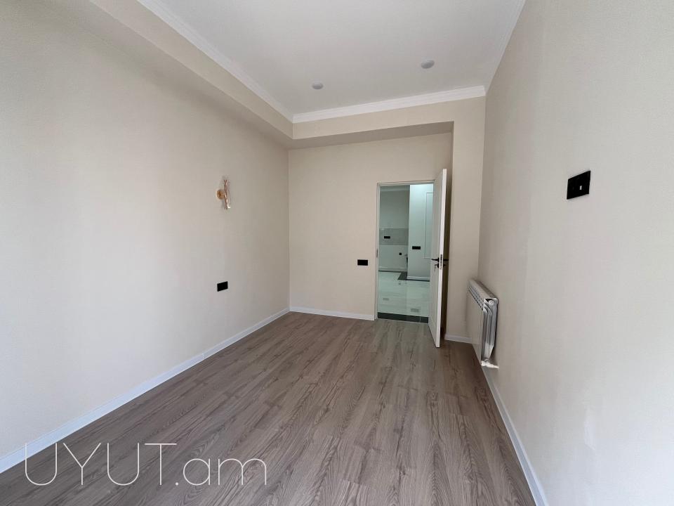 Վաճառվում է 2 սենյականոց բնակարան Նորք-Մարաշում՝ Գարեգին Հովսեփյան փողոցում 