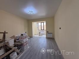 Զեյթունում Ահարոնյան փողոցում, քարե շենքում, վաճառվում է 2 սենյականոց բնակարան 