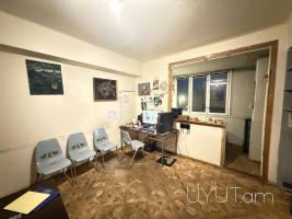 Աղբյուր Սերոբ փողոցում վաճառվում է 2 սենյականոց բնակարան
