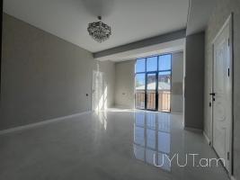 Նորակառույց շենքում, Մոլդովական փողոցում վաճառվում է 2 սենյականոց բնակարան