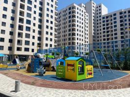 Վաճառվում է ընդարձակ և լուսավոր 4 սենյականոց բնակարան նորակառույց շենքում