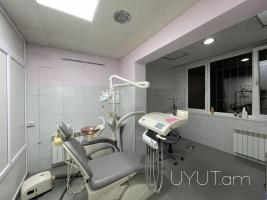 Զեյթունում, Ն. Սուրենյան փողոցում վաճառվում է ստոմատոլոգիական կենտրոն։