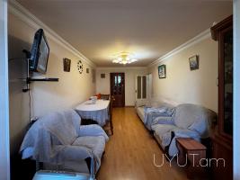 Զեյթունում Կարապետ Ուլնեցու փողոց 2-րդ փակուղիում վաճառվում է 3 սենյականոց բնակարան
