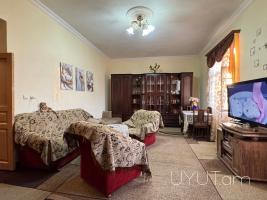 Նորք-Մարաշում ՝ Նորքի 5-րդ փողոցում վաճառվում է ընդարձակ սեփական տուն