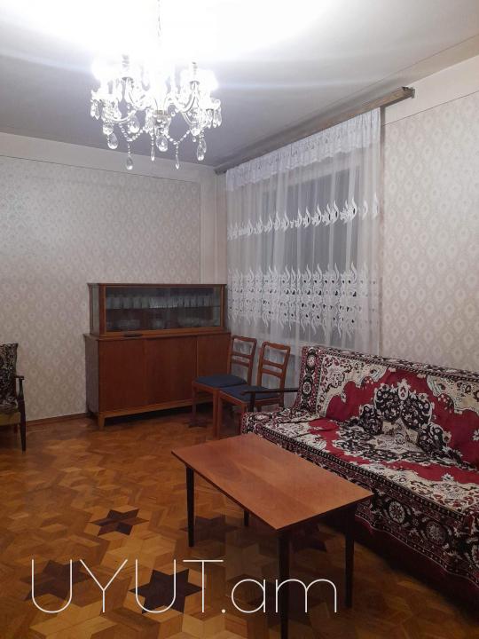 Erkarajamket e trvum  bnakaran Mamikonyan poxocum