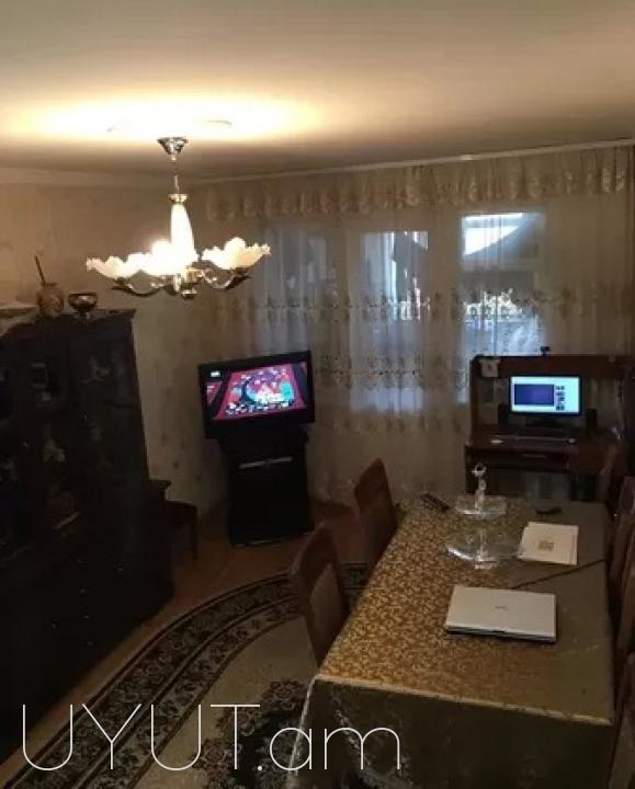 Hratap bnakaran molodvakan poxcum kasetayin, 4 / 3hark, 51qm kod 896