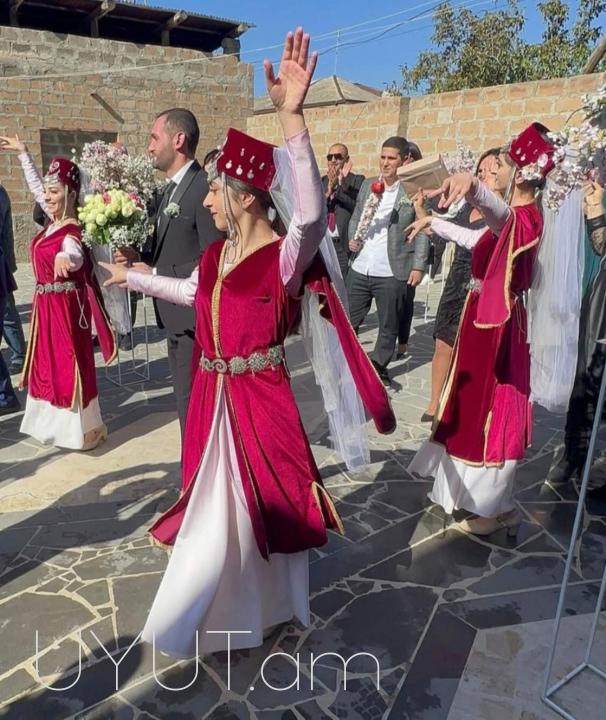 Հարսանեկան շոու, հարսանեկան պար, բակում պարողներ, հրեշտակների պար, harsanekan par